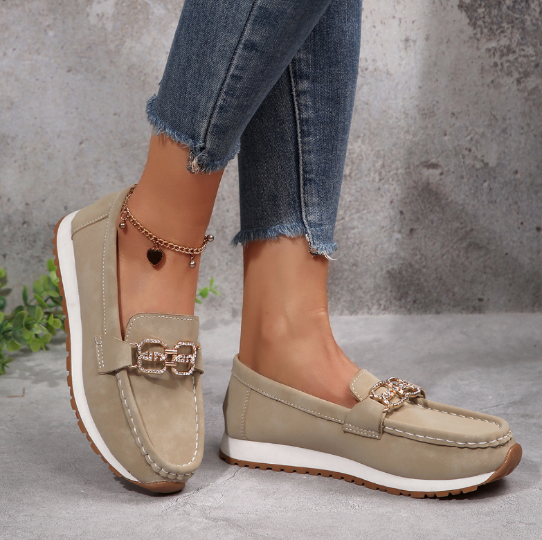Esmeralda | Mocasín elegante con hebilla en forma de rombo