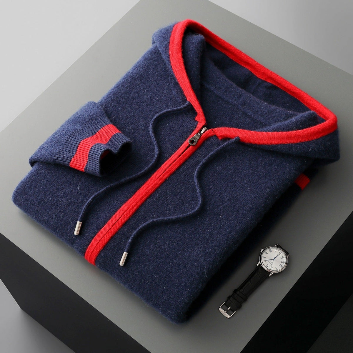 Varese | Sudadera de punto con capucha y ribetes